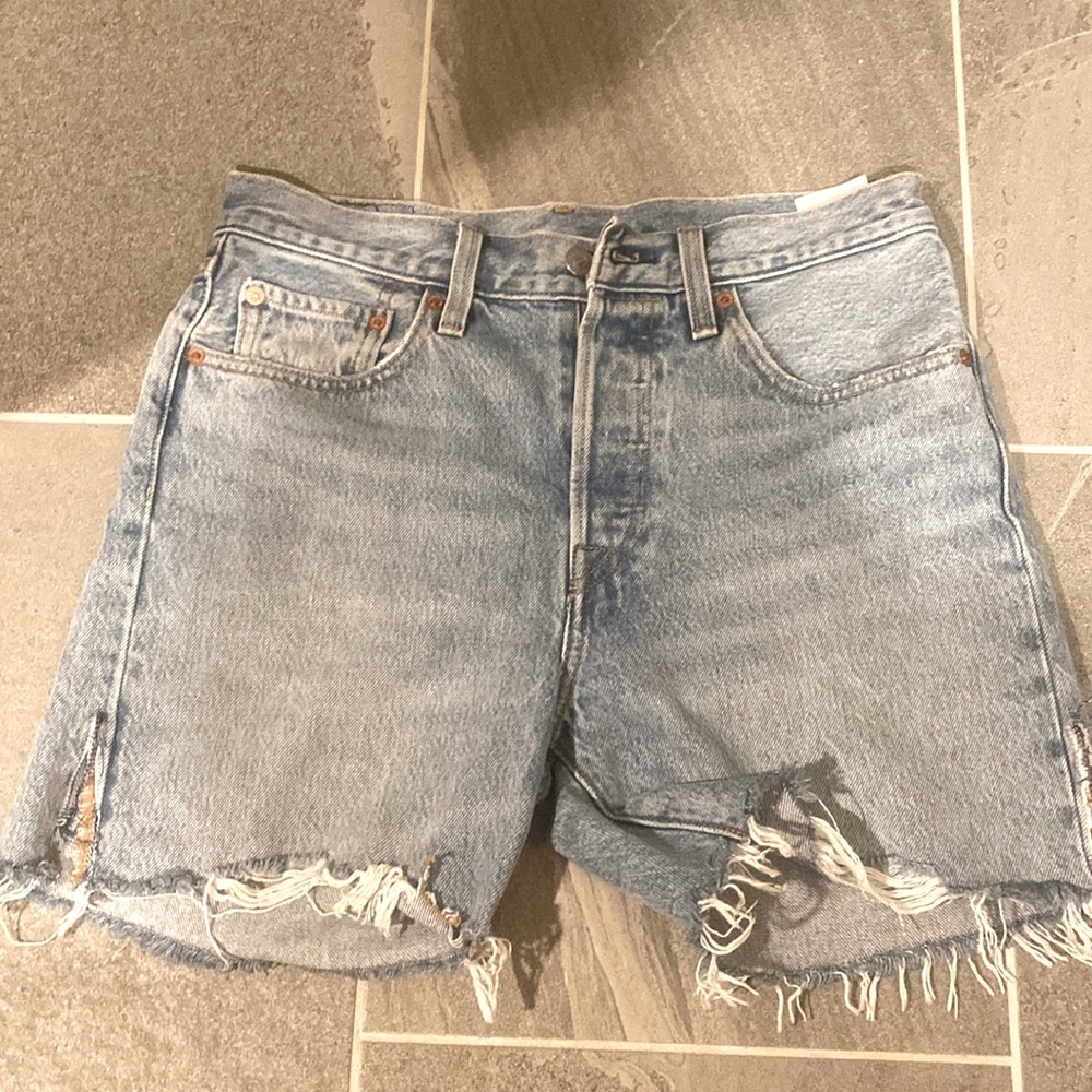 Levi’s | 501 Jean Shorts | Size 27
